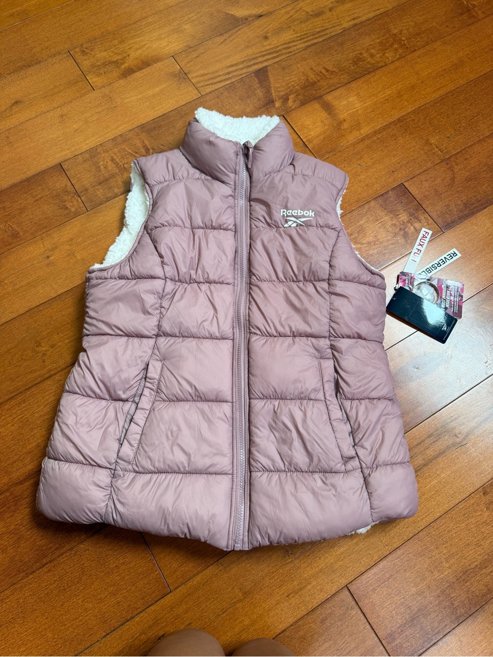 NWT Reebok reversible sherpa Mauve Pink Puffer Vest sz L